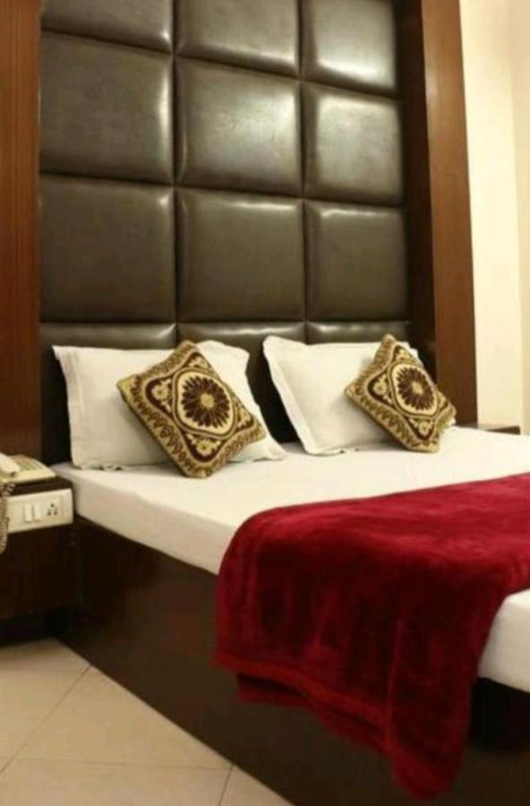 Hotel Maharaja Continental - Nowe Delhi Zewnętrze zdjęcie