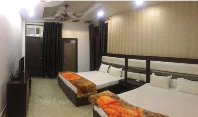 Hotel Maharaja Continental - Nowe Delhi Zewnętrze zdjęcie